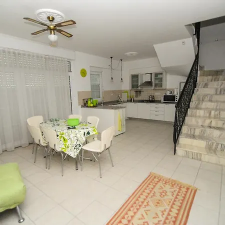 Bella 2 Villa *