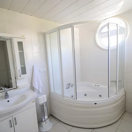 Villa Bella 2
